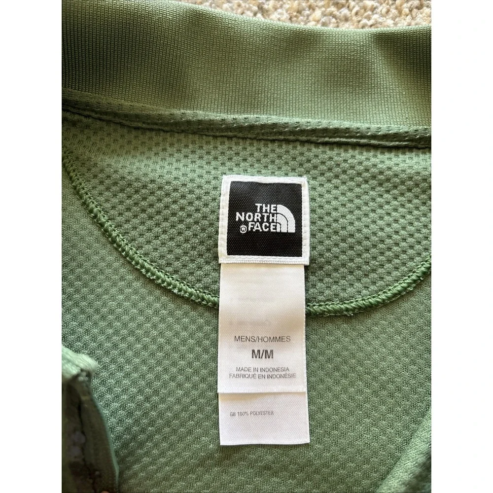 Mens The North Face Green Vapor‎ Wick Quarter Zip Shirt Size Medium